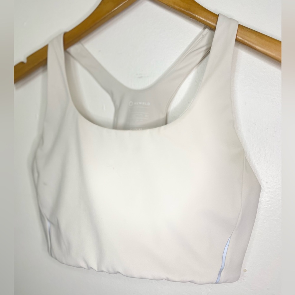 ALWRLD SPORTS BRA  WOMEN BEIGE COLOR, SIZE “S”.